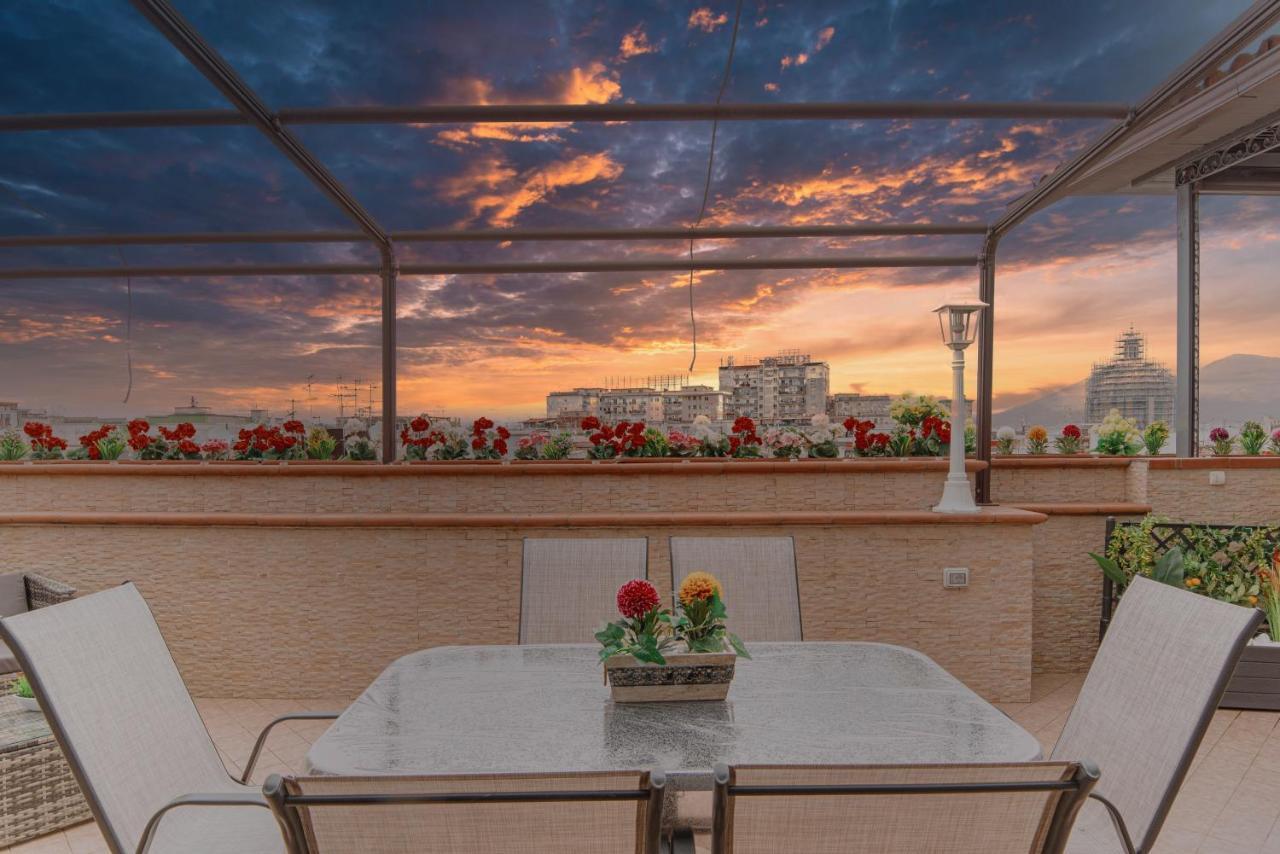 La Terrazza Nel Centro Villa Наполи Екстериор снимка